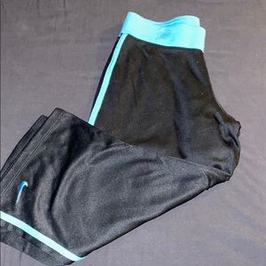 Nike Capri workout pants